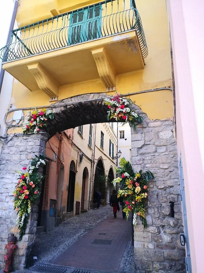 Appartamento con giardino a pochi minuti dal mare - Essenze di Mare Sanremo