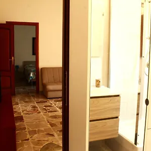 Casetta Di Angie Appartamento Aeroporto di Catania Fontana Rossa